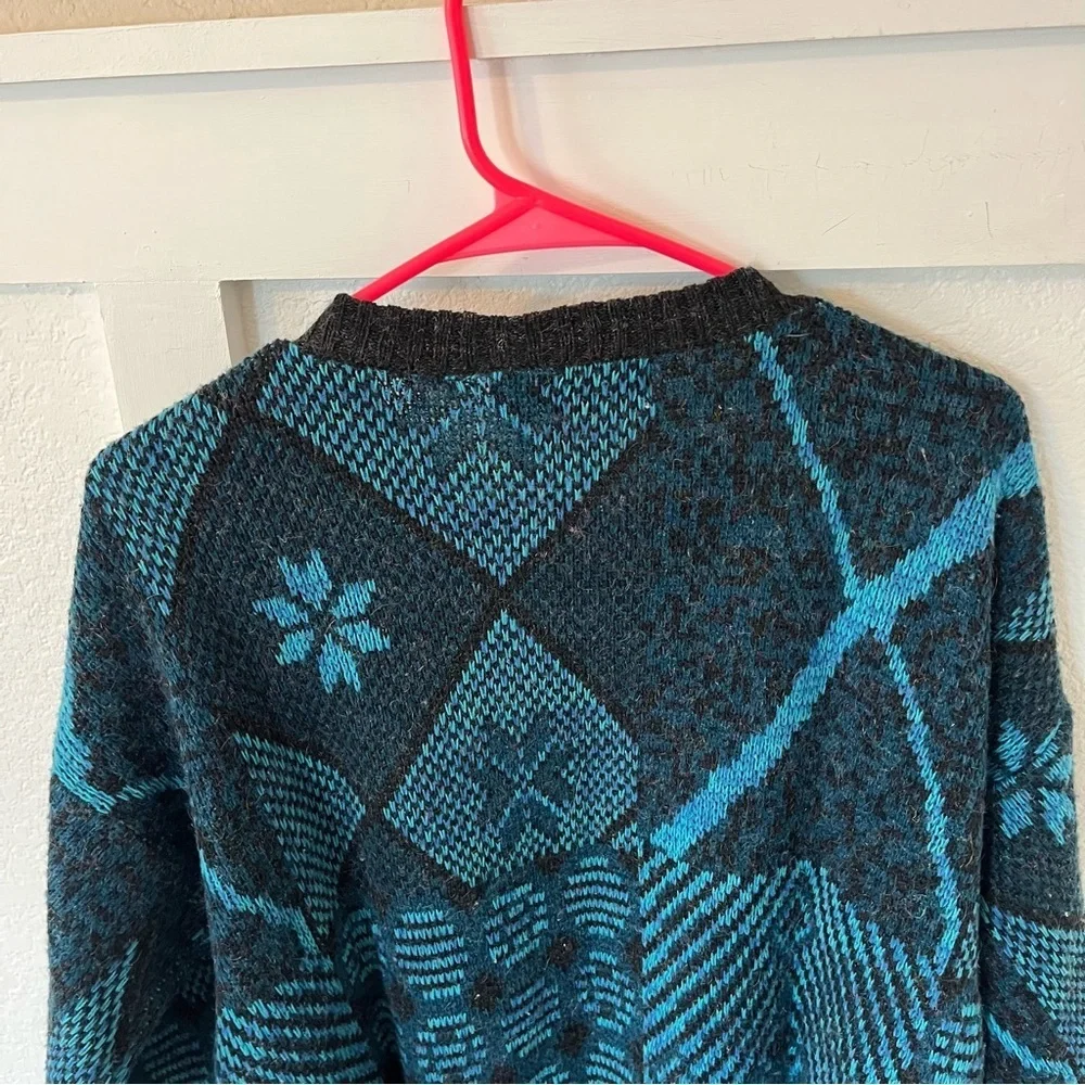 Vintage Michael Herald Men's Medium Crewneck Sweater.